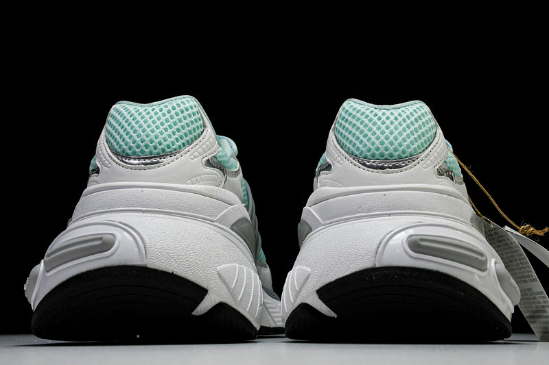 Tênis Adidas XLG