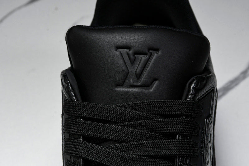 Tênis Louis Vuitton