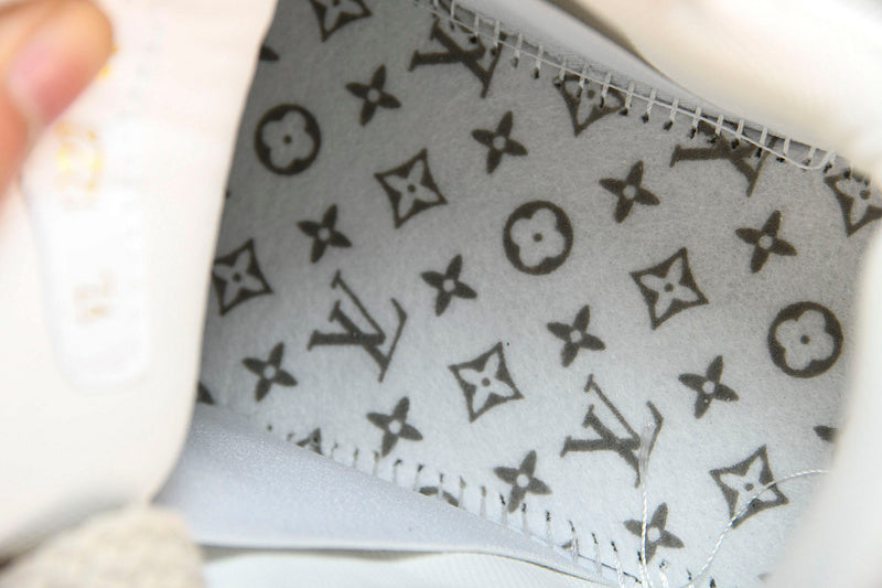 Louis Vuitton Sneaker