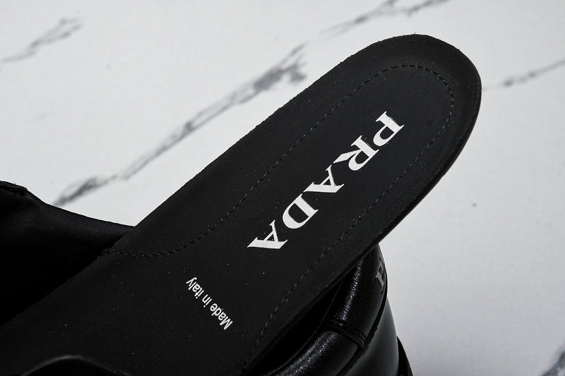 Prada Sneaker