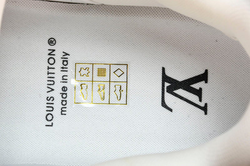 Louis Vuitton Sneaker