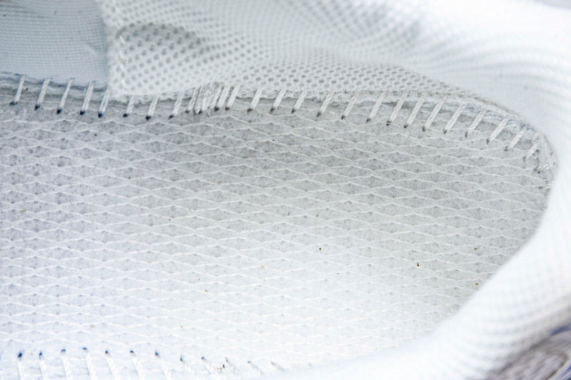 Tênis New Balance 2000