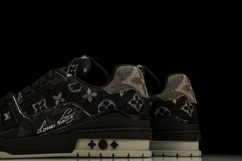 Louis Vuitton Sneaker