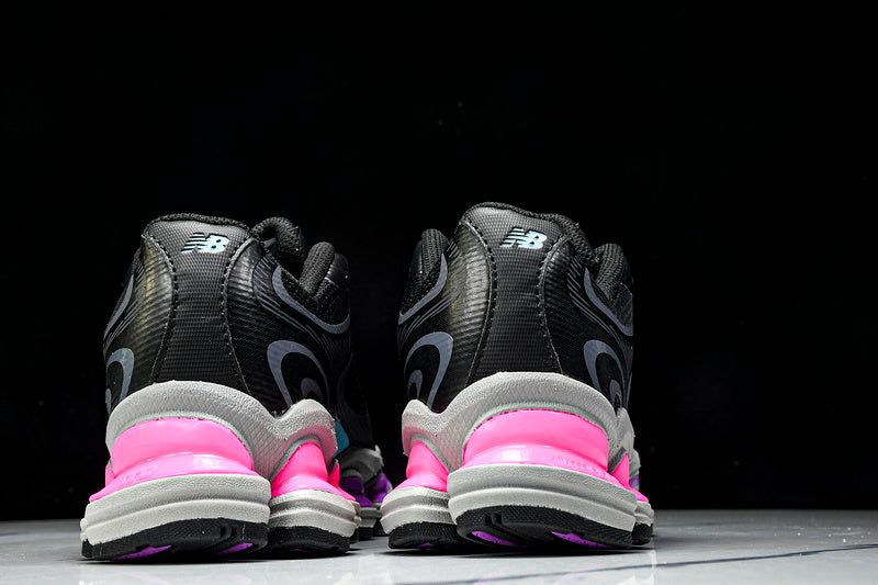 Tênis New Balance 2000
