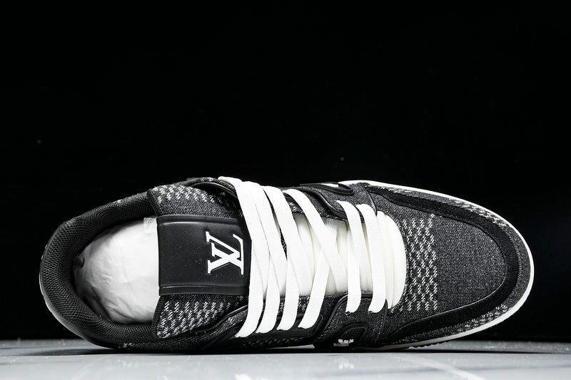 Louis Vuitton Sneaker