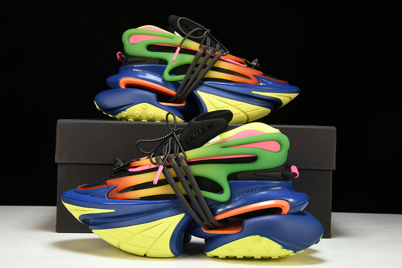 Balenciaga Unicórnio