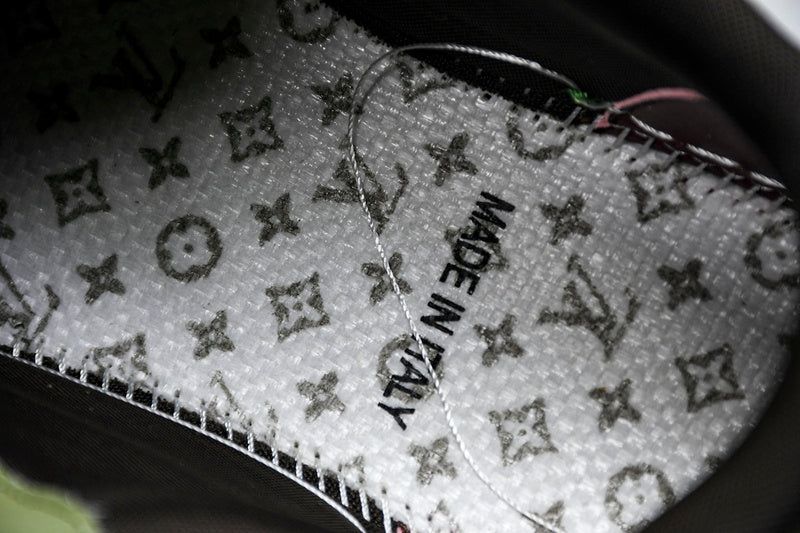 Tênis Louis Vuitton