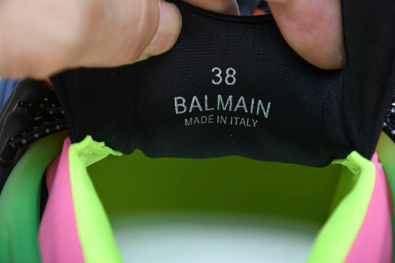 Balenciaga Unicórnio