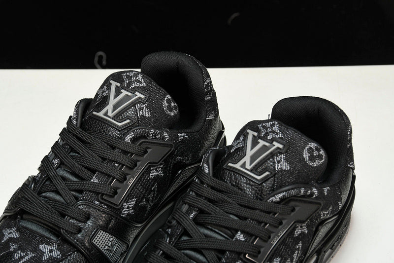 Tênis Louis Vuitton