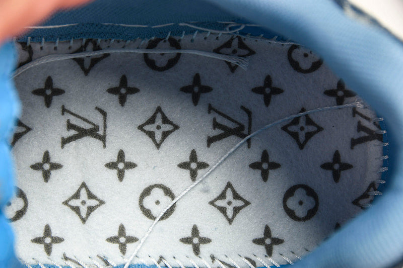 Tênis Louis Vuitton