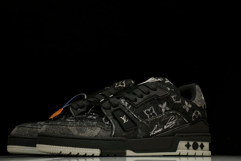 Louis Vuitton Sneaker