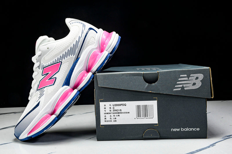 Tênis New Balance 2000