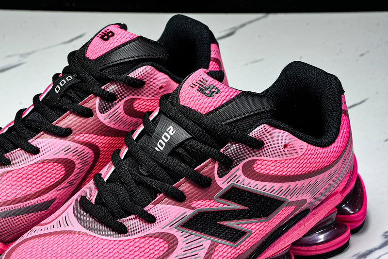 Tênis New Balance 2000