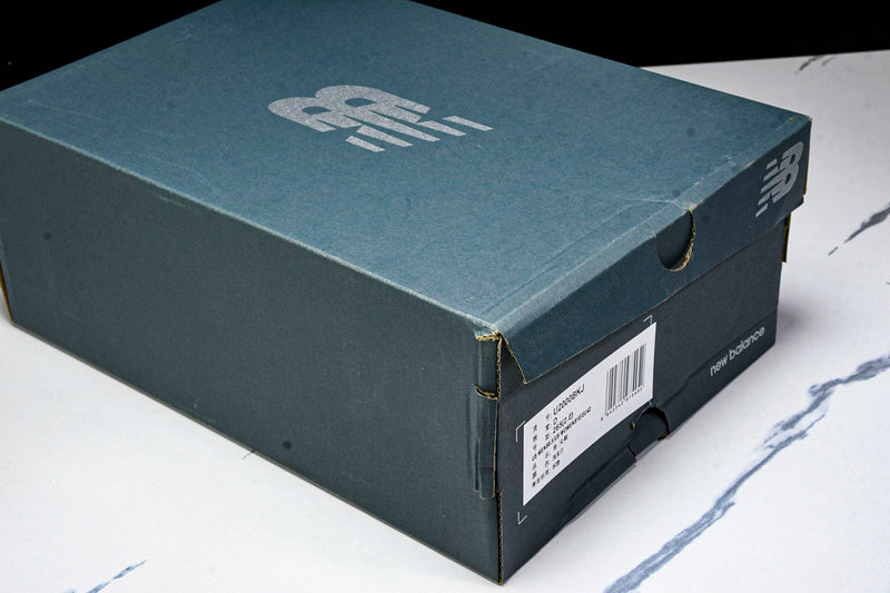 Tênis New Balance 2000