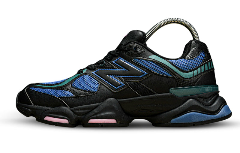 New Balance 9060 OLIVINA