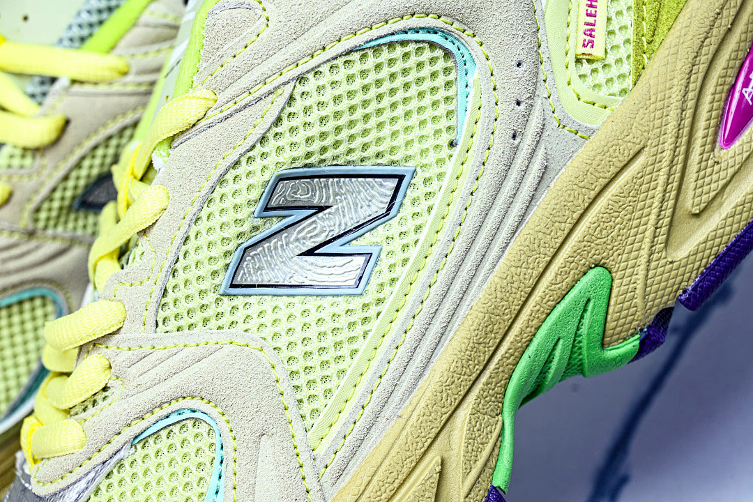 New Balance 530