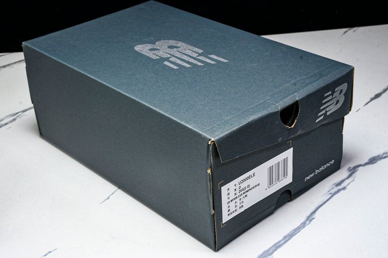 Tênis New Balance 2000