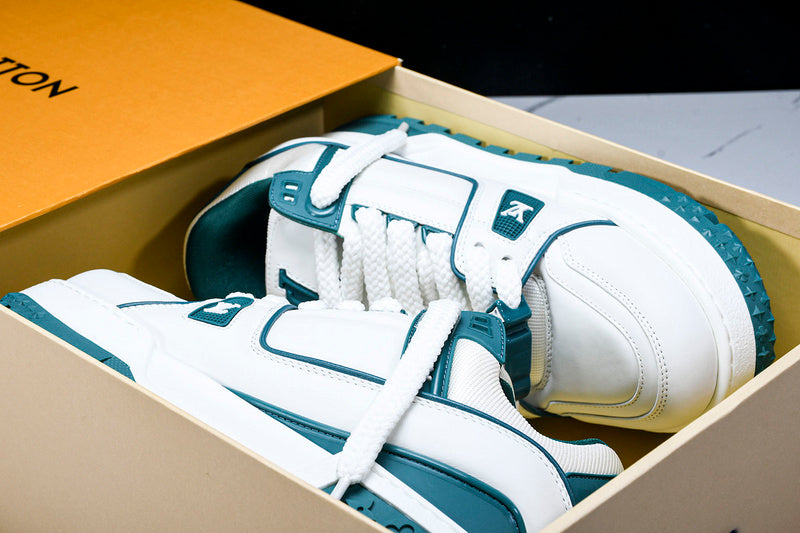 Louis Vuitton Sneaker