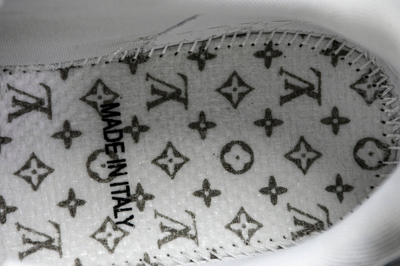 Tênis Louis Vuitton