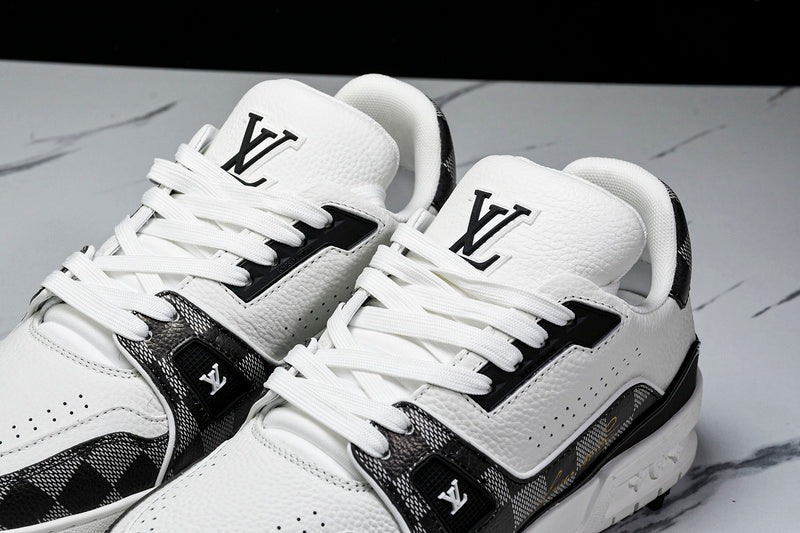 Louis Vuitton Sneaker