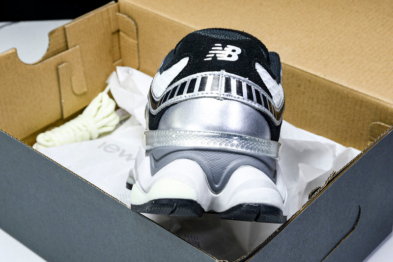 New Balance 9060 OLIVINA
