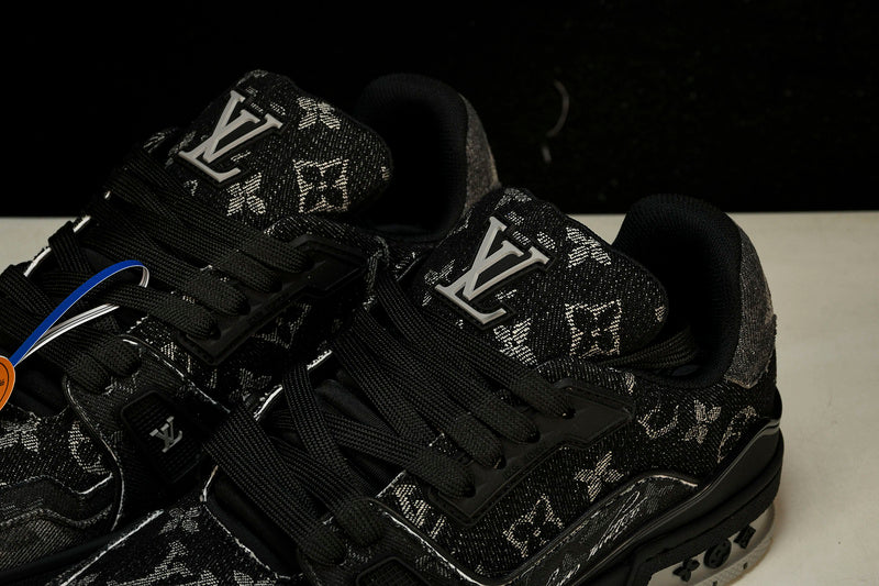 Louis Vuitton Sneaker