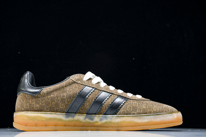 Tênis Adidas Gazelle Gucci
