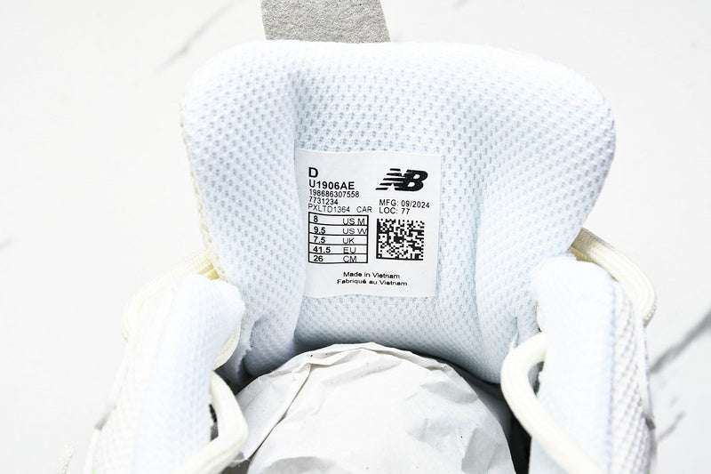 New Balance 1906