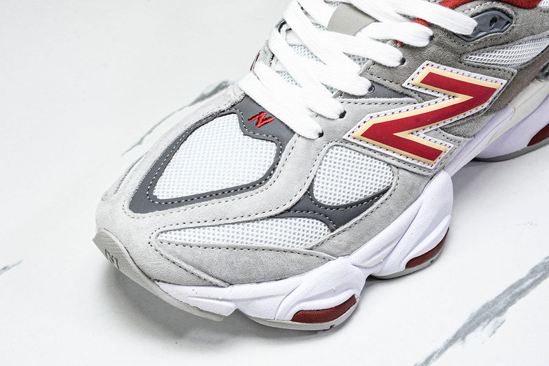 New Balance 9060 OLIVINA