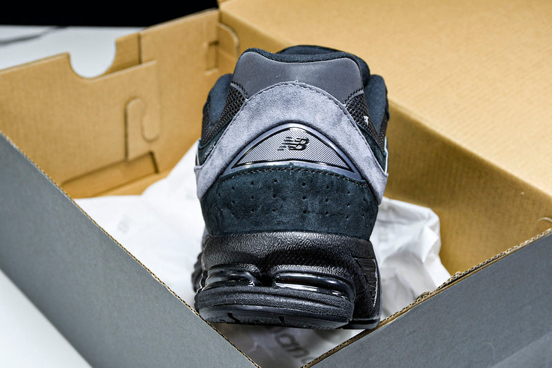 New Balance 2002