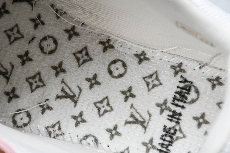 Louis Vuitton Sneaker