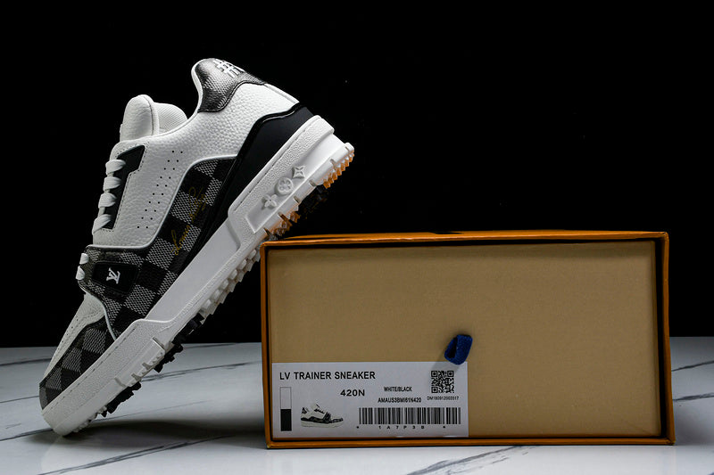 Louis Vuitton Sneaker