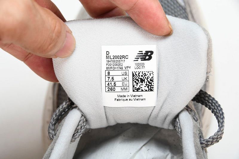 New Balance 2002