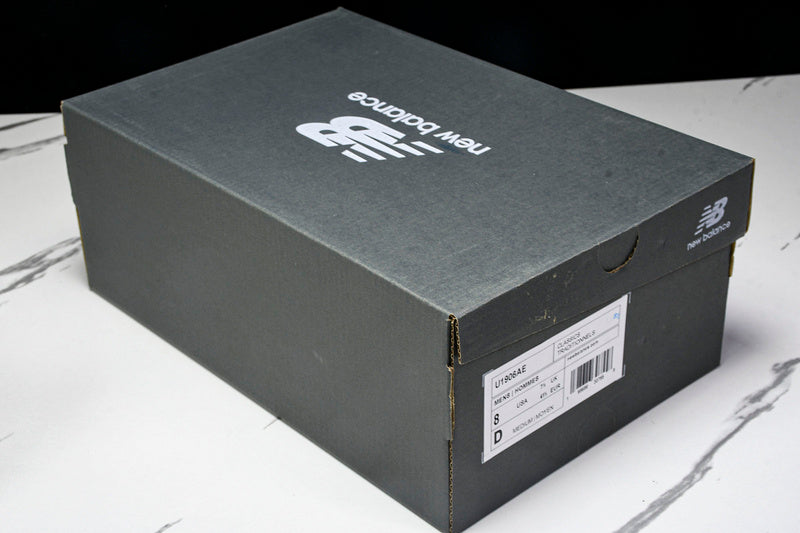New Balance 1906