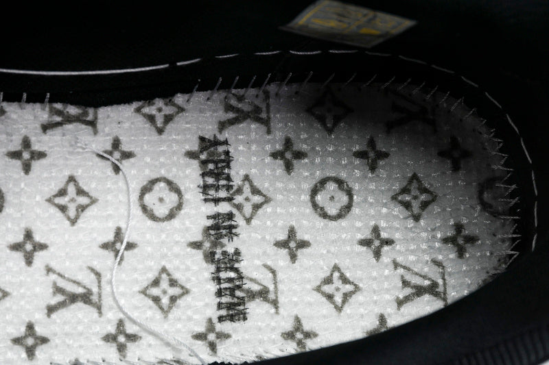Tênis Louis Vuitton