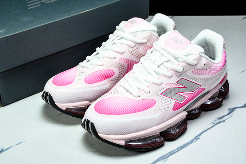 New Balance 2000 Sneakers