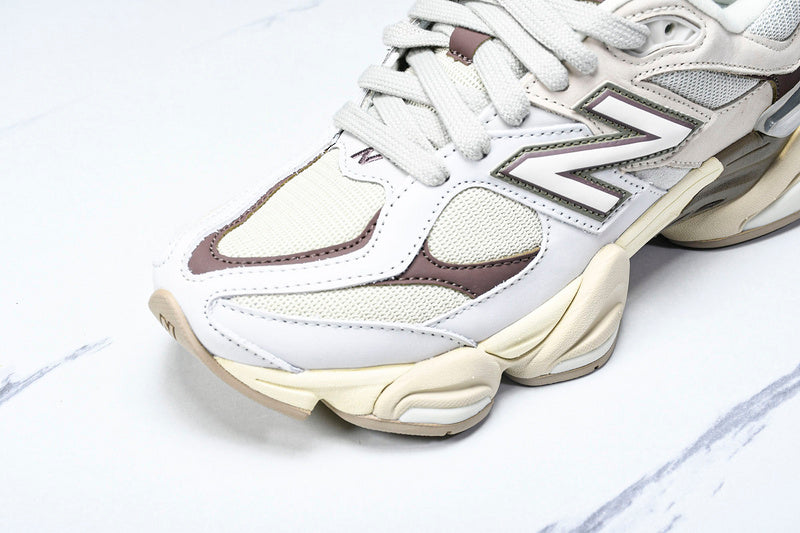 New Balance 9060 OLIVINA