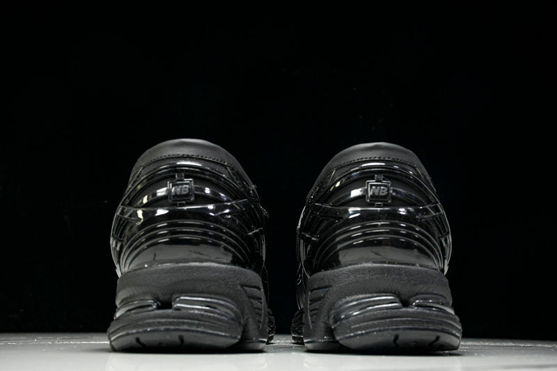 New Balance 1906
