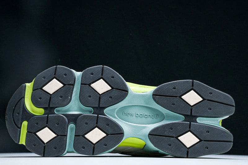 New Balance 9060 OLIVINE