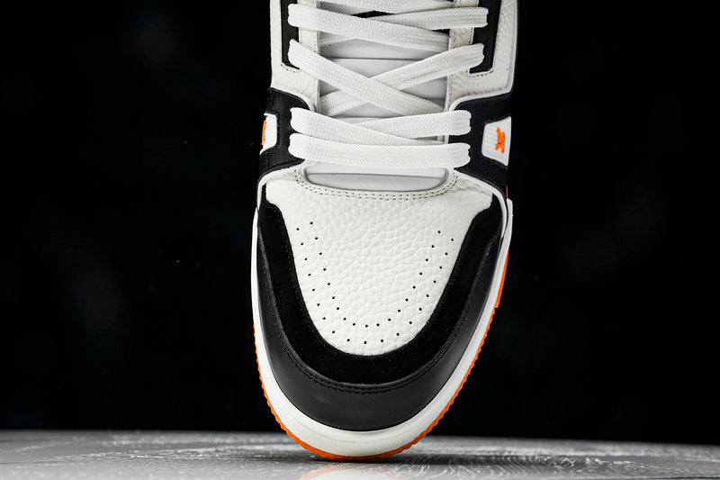 Louis Vuitton Sneaker