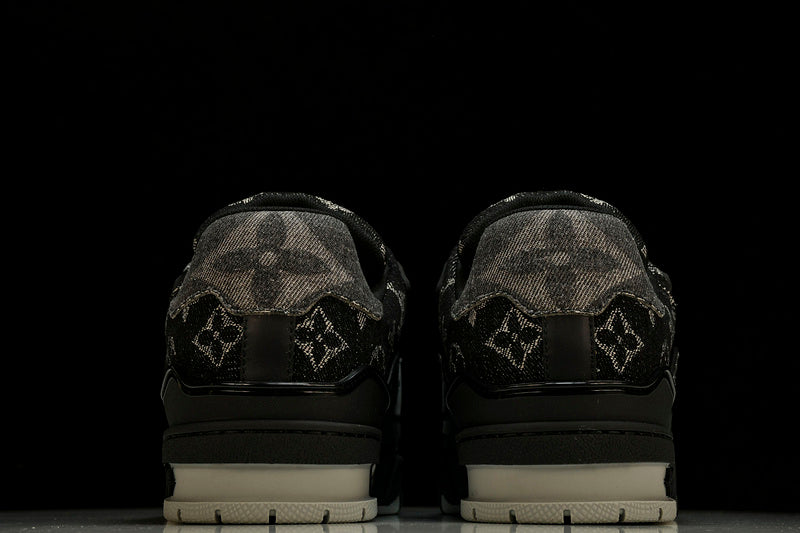 Louis Vuitton Sneaker