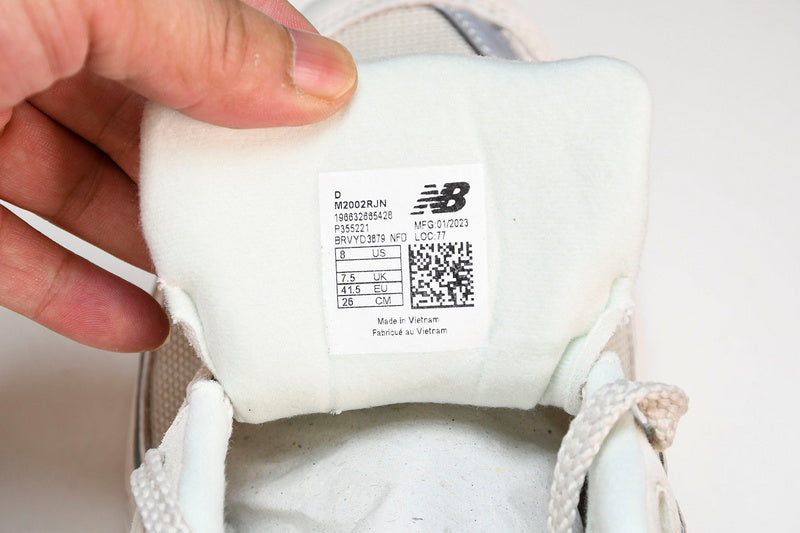 New Balance 2002