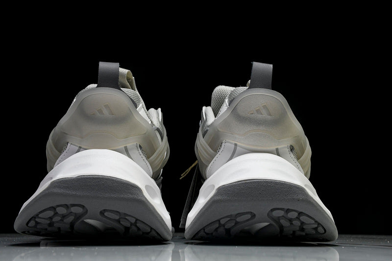 Adidas XLG Sneakers