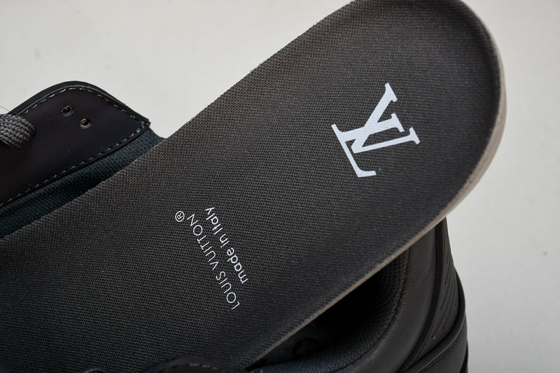 Tênis Louis Vuitton