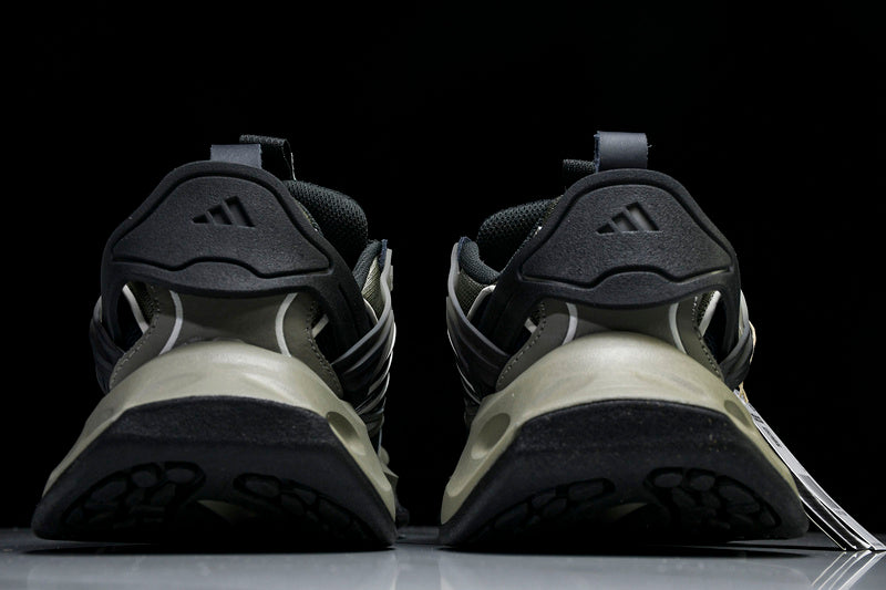 Tênis Adidas XLG