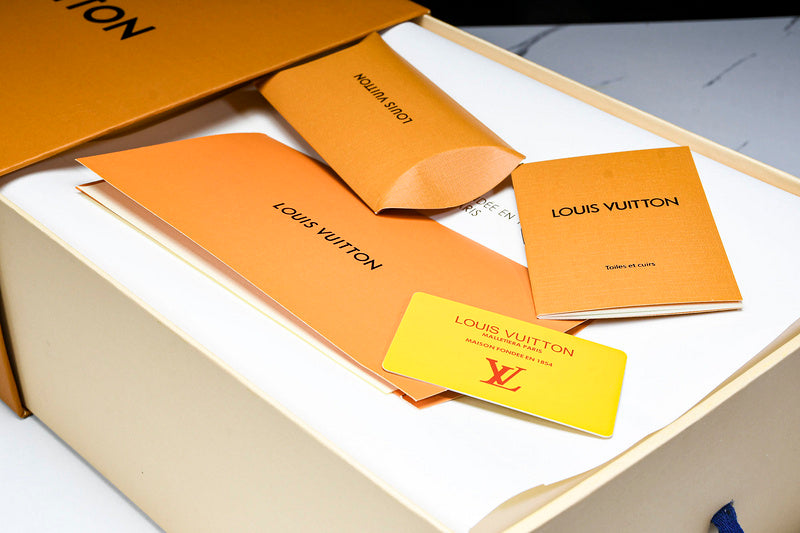 Tênis Louis Vuitton