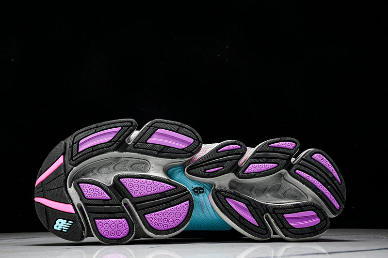 Tênis New Balance 2000