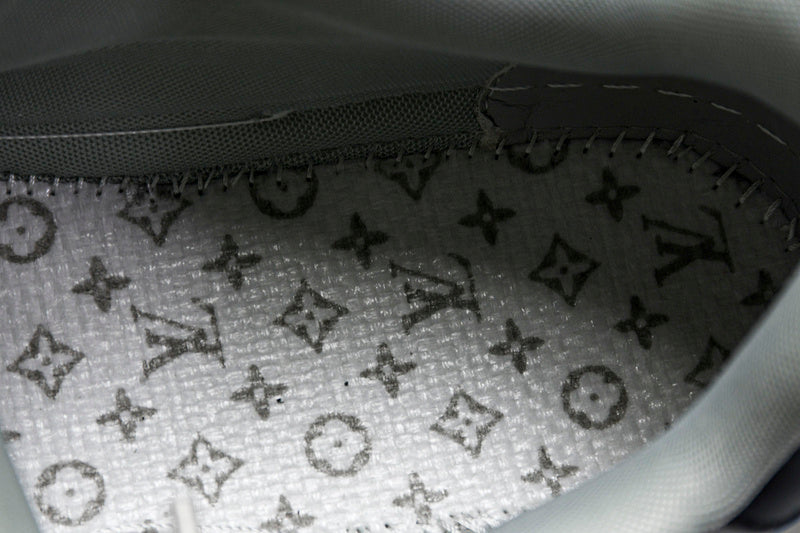 Tênis Louis Vuitton