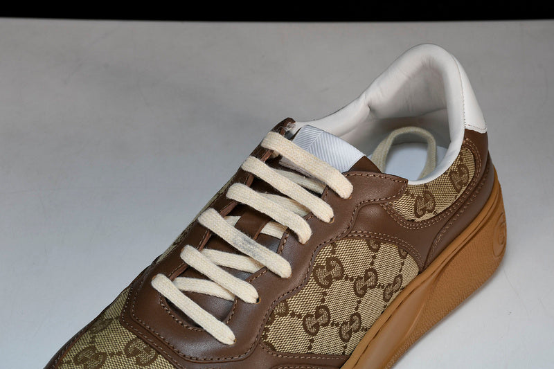 Tênis Gucci