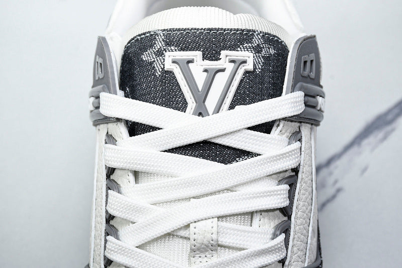 Tênis Louis Vuitton